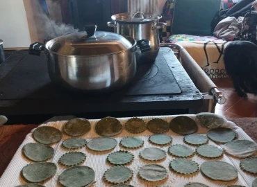 Trekking, Wine & cooking class in