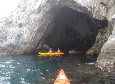 Kayaking, Golfo dell'Isola di Bergeggi: giornata in kayak